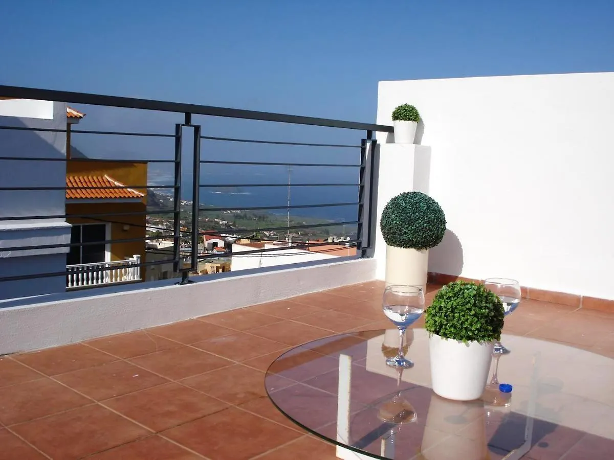 Bright Apartment With Sea View In Icod De Los Vinos 157 M²